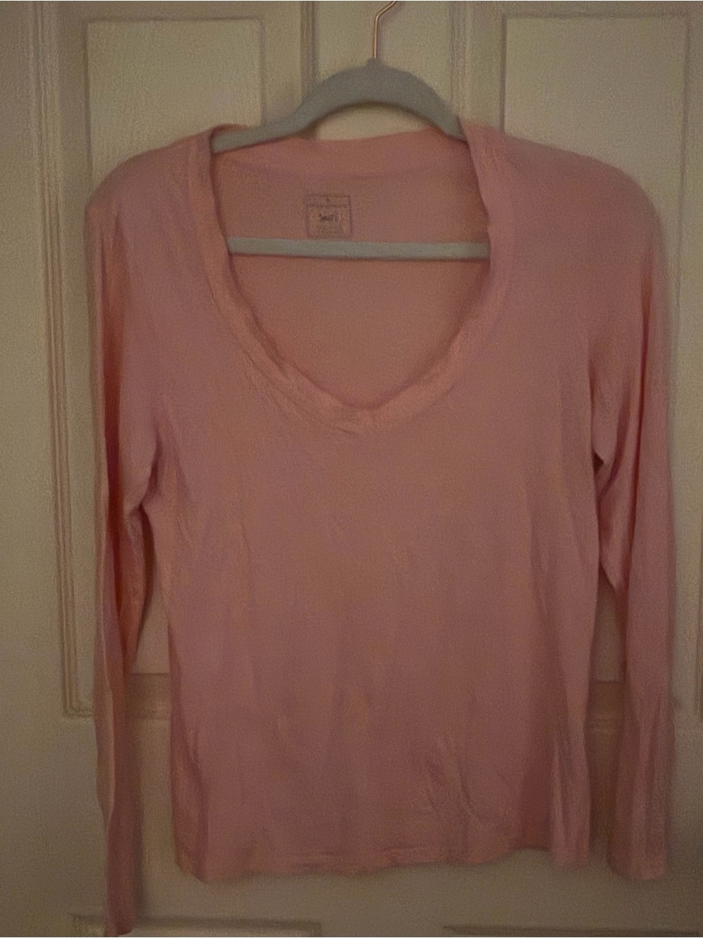 Island Company Light Pink V-Neck Long Sleeve Tee